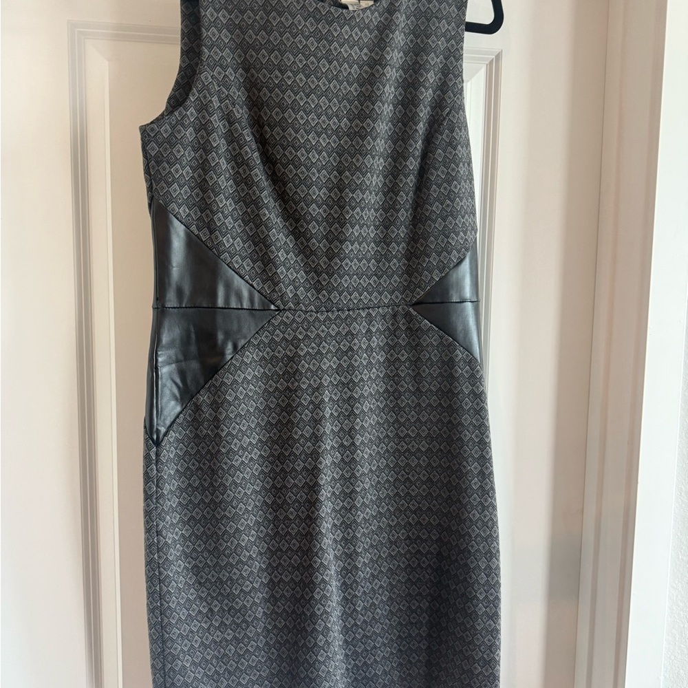 SOHO Gray and Black Geometric Midi Dress